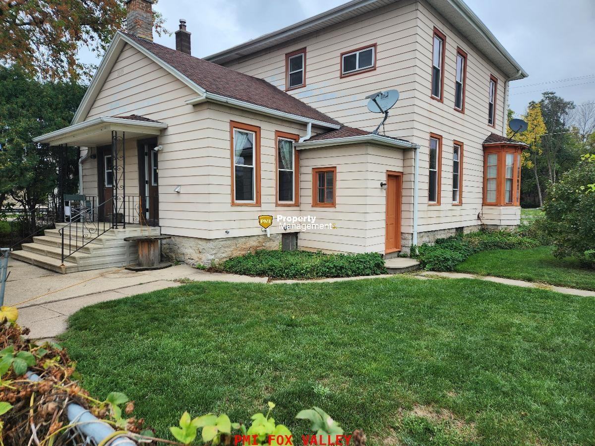 421 Otter Ave - Photo 3 of 16