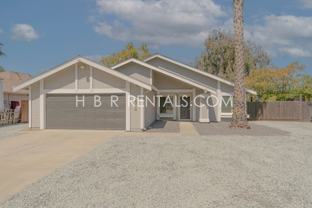 435 Palm Cir - Photo 1 of 1