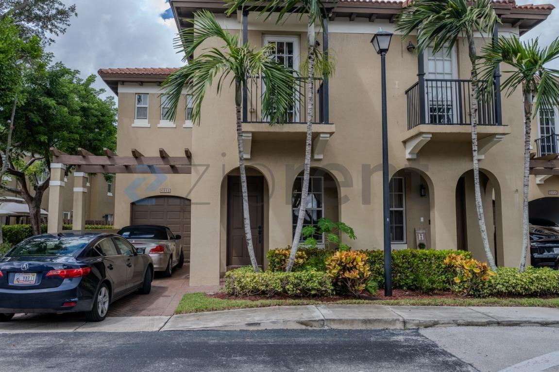6880 Julia Gardens Dr - Photo 4 of 46