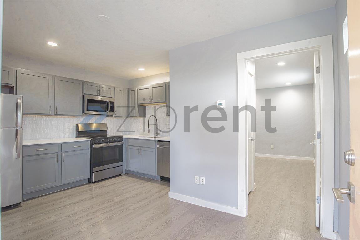 4400 San Jacinto St #204 - Photo 6 of 16