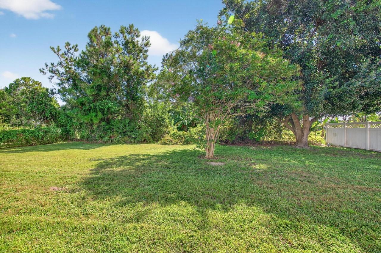26 Felshire Ln - Photo 5 of 50