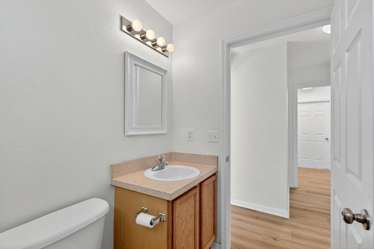 26 Felshire Ln - Photo 7 of 50