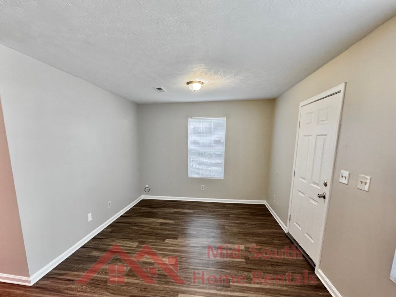 39 Labelle St Apt B - Photo 3 of 15