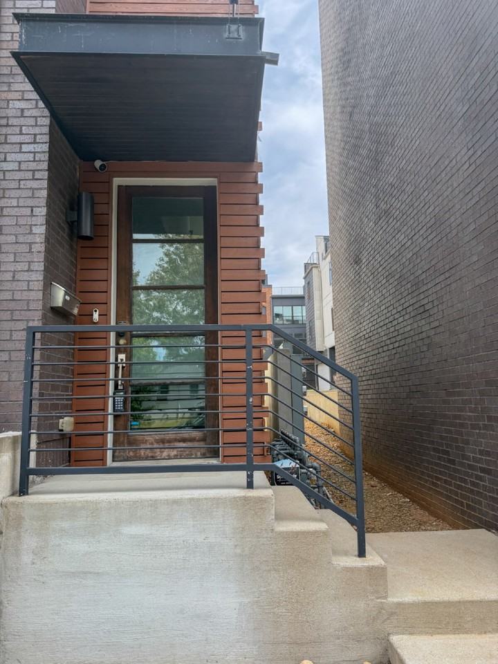 824 13th Ave S - Photo 2 of 42