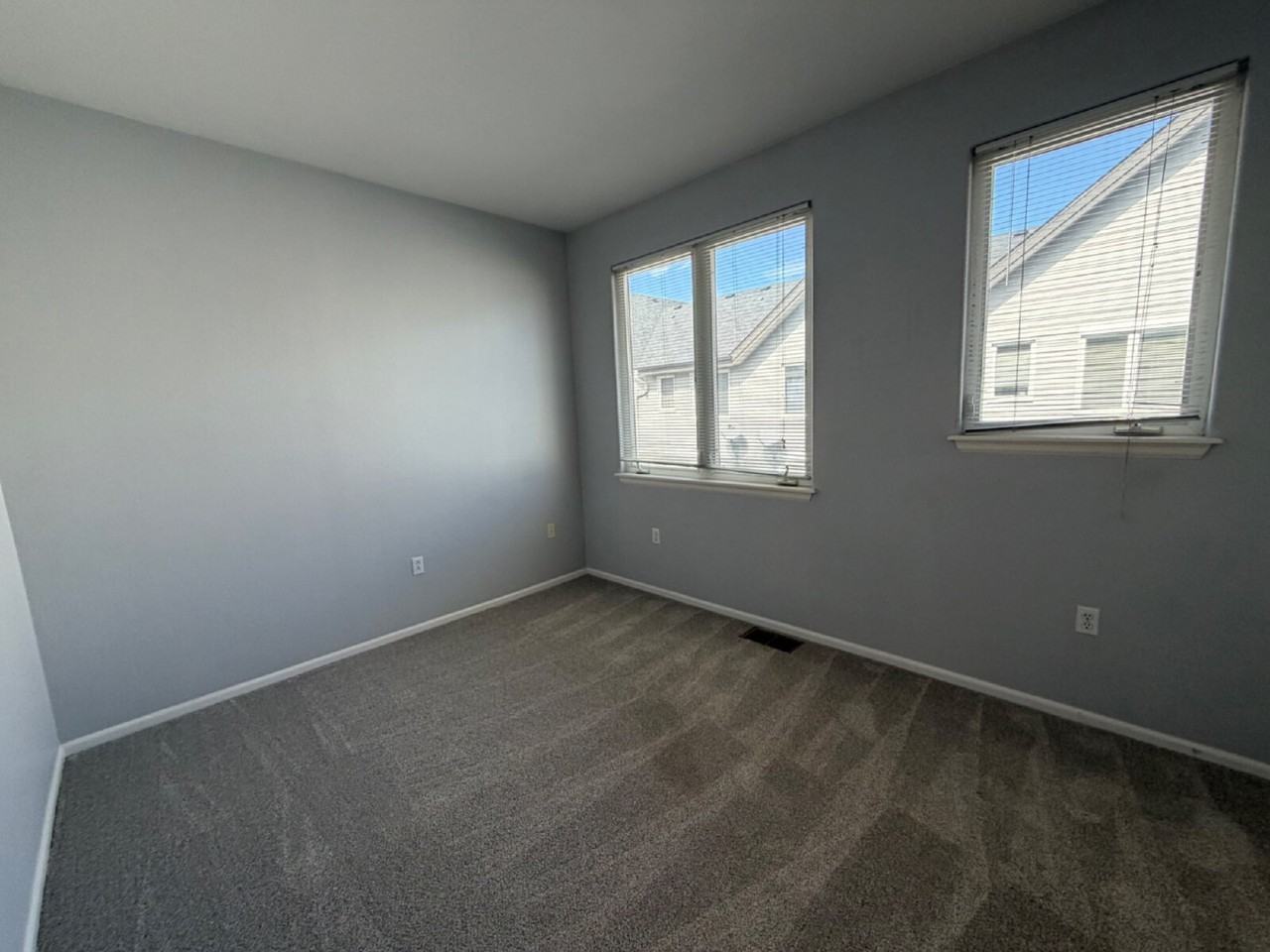 2949 W Riverwalk Cir Unit C - Photo 7 of 16