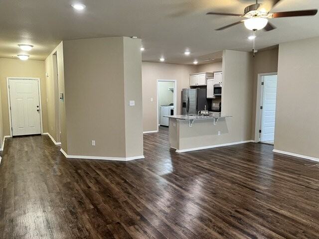 9000 Hawthorne Ln - Photo 4 of 14