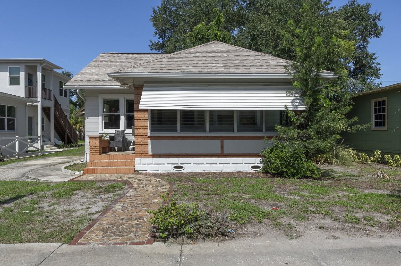 2521 4th St S - Photo 2 of 21