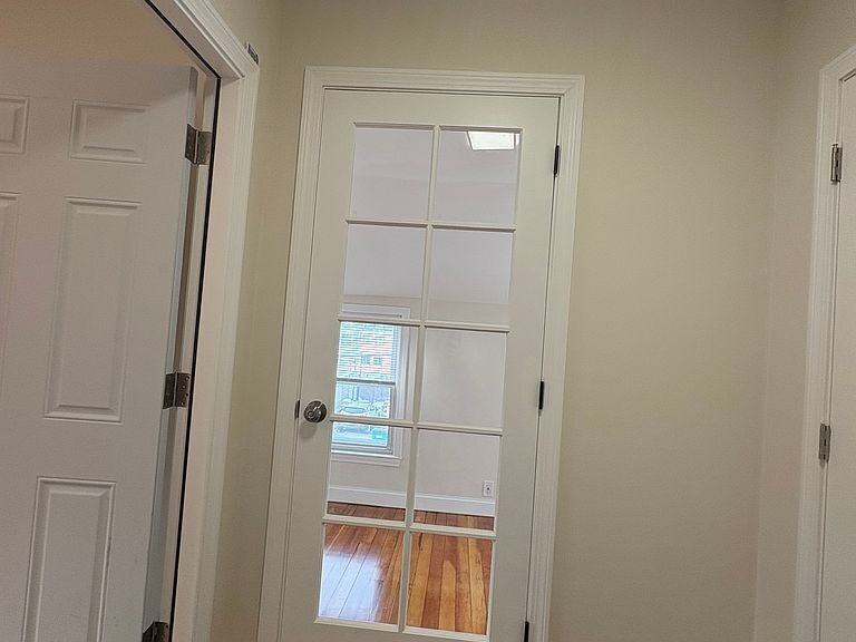 7 Smith St - Photo 4 of 15