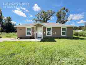 5648 Nw 3rd St - Photo 1 of 1