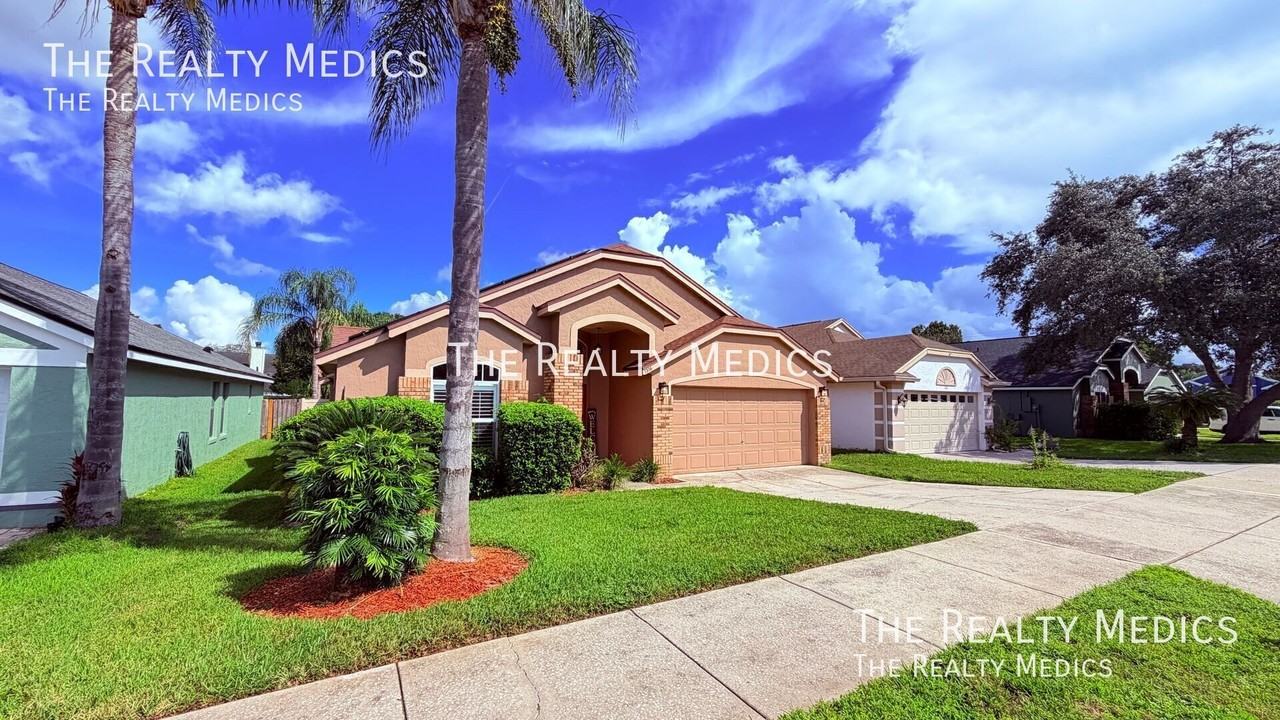 1316 Carpenter Branch Ct - Photo 3 of 43