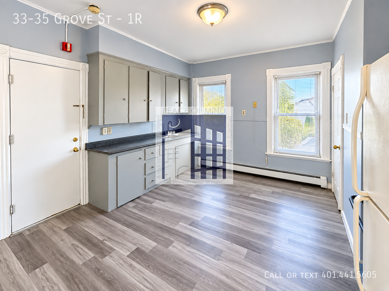 33 Grove St #1R - Photo 2 of 7