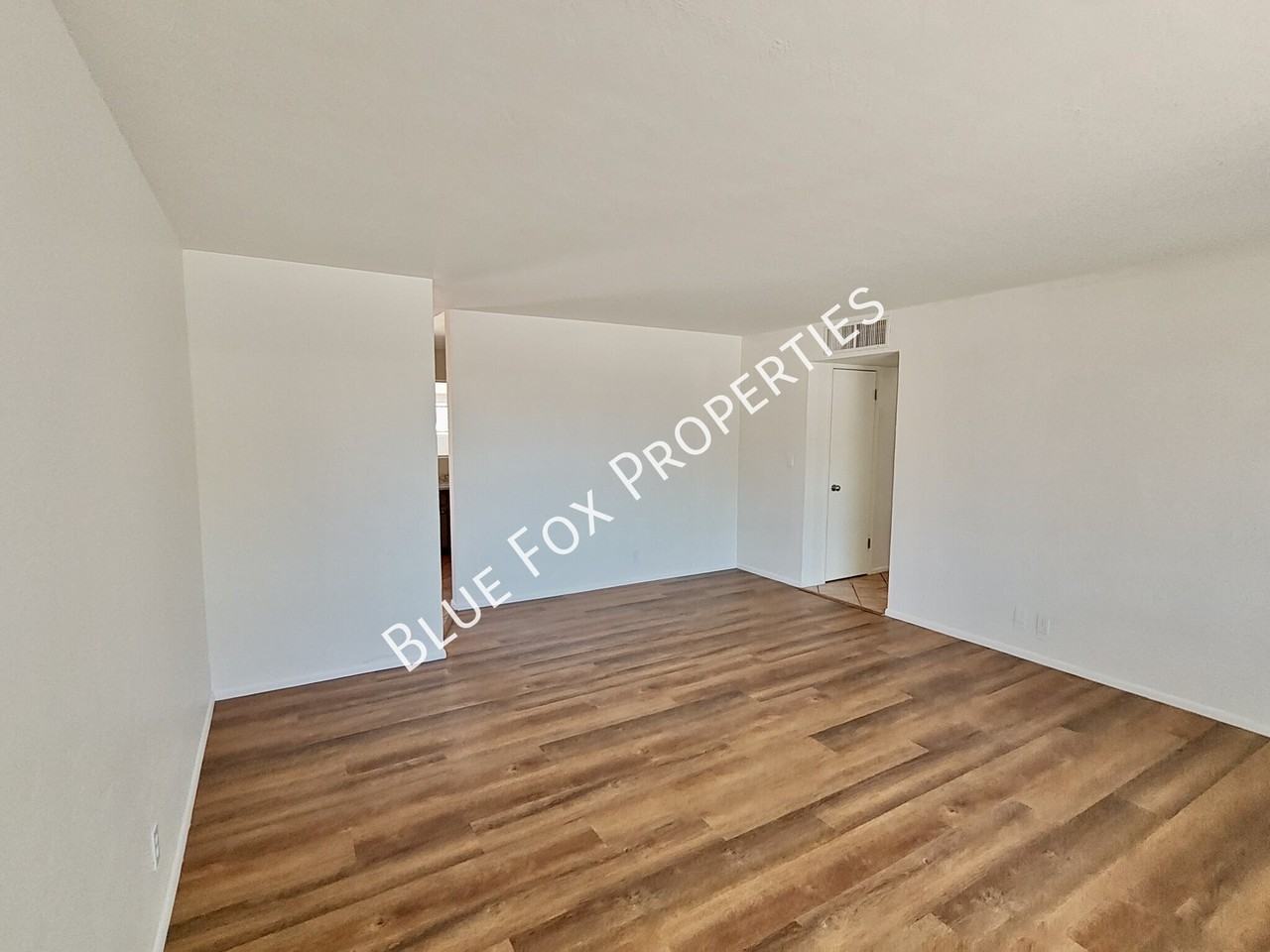 3857 E Edison Pl - Photo 4 of 30