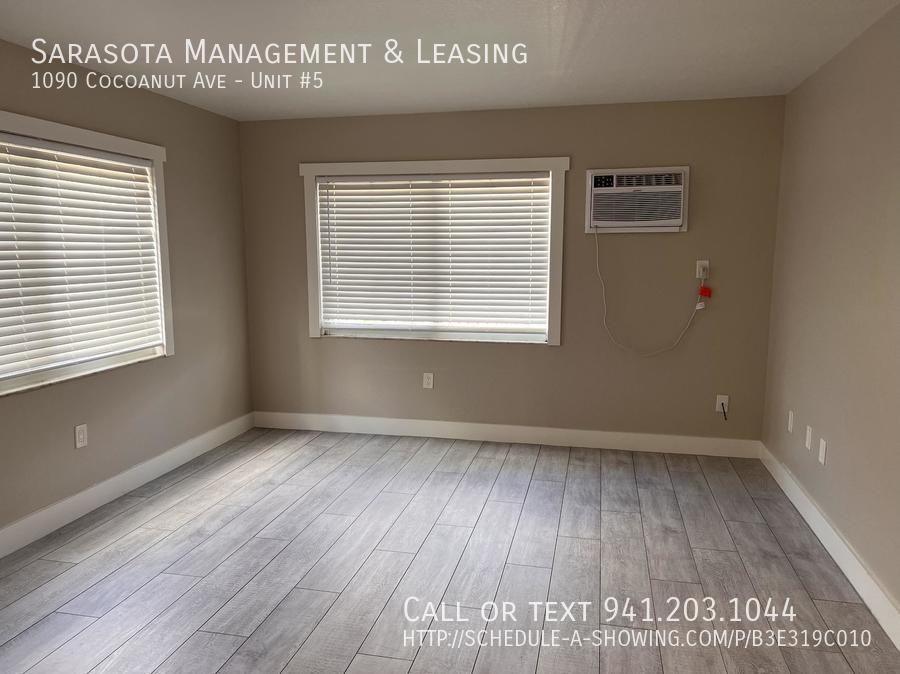 1090 Cocoanut Ave #5 - Photo 4 of 10
