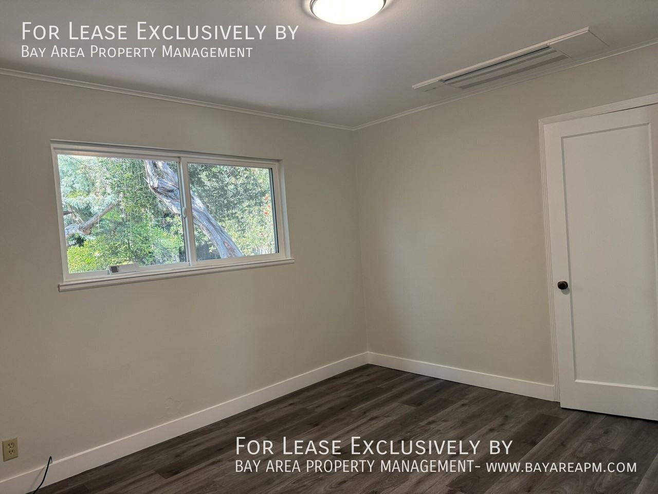 1686 Hampton Ave - Photo 7 of 9
