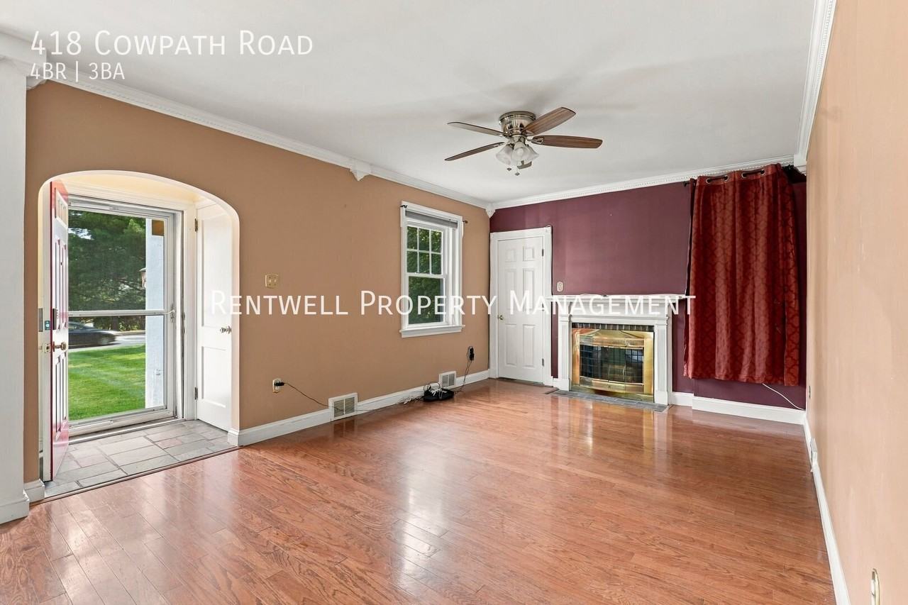 418 Cowpath Rd - Photo 5 of 27