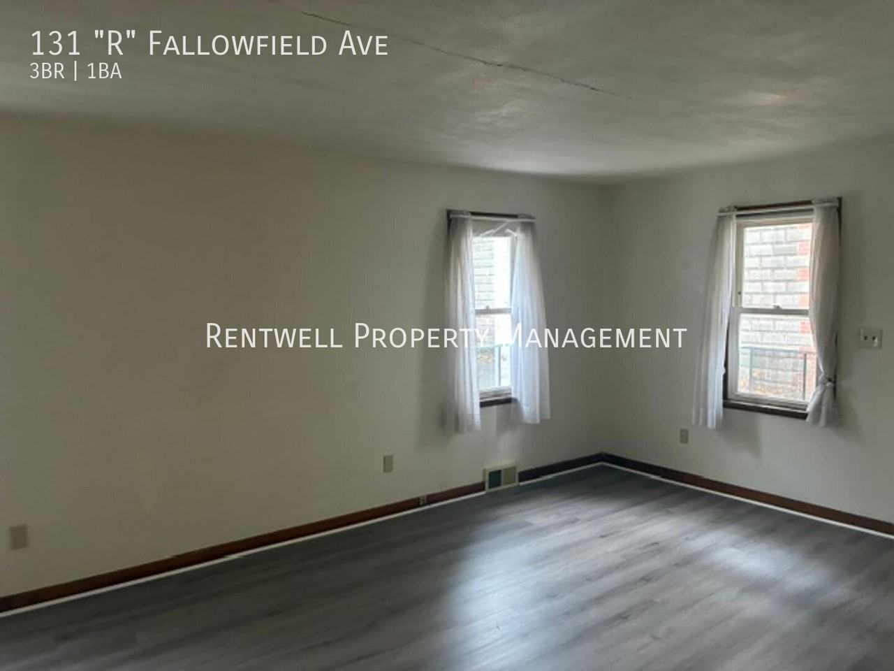 131 Fallowfield Ave #R - Photo 7 of 11