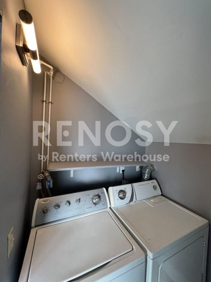 3849 Jackson St Ne #2 - Photo 7 of 13