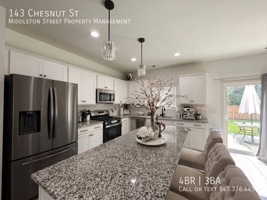 CHESNUT & - Photo 7 of 26