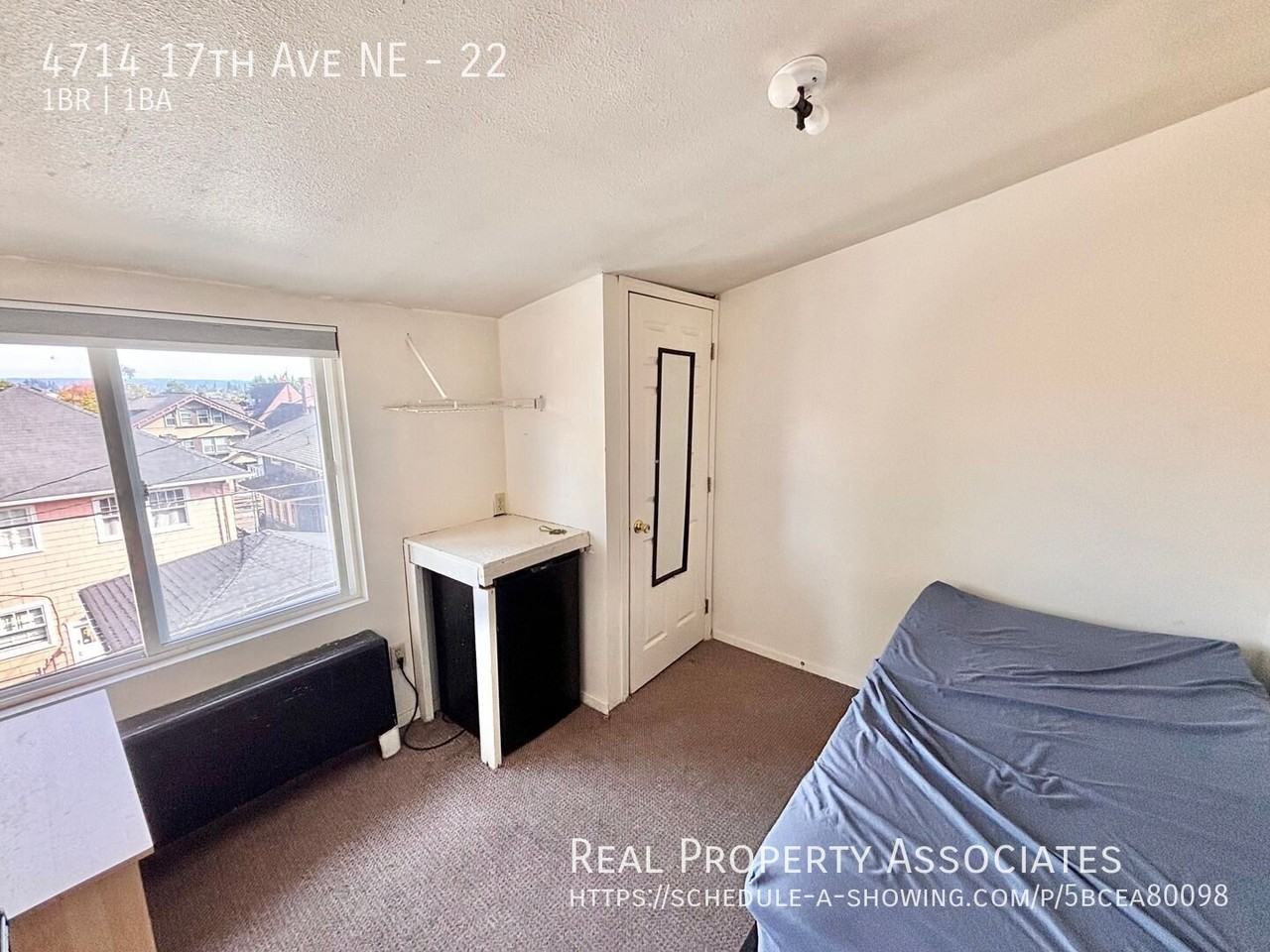 4714 17th Ave Ne #22 - Photo 7 of 11