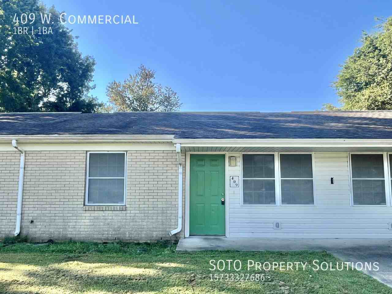 409 W Commercial St - Photo 2 of 33