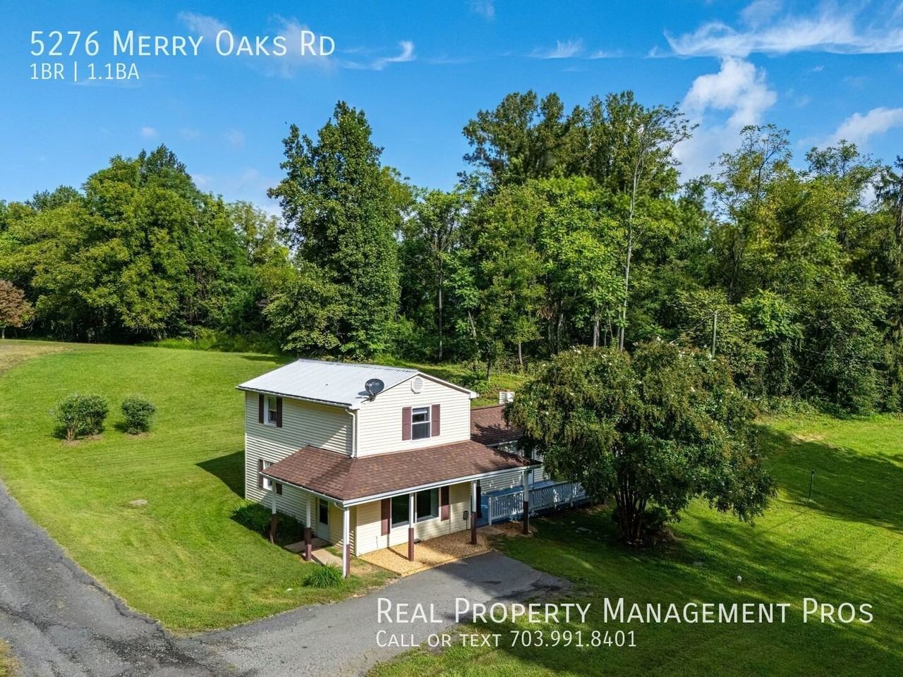 5276 Merry Oaks Rd - Photo 3 of 30