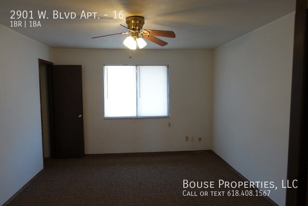 2901 W. Blvd Apt. #16 - Photo 2 of 5