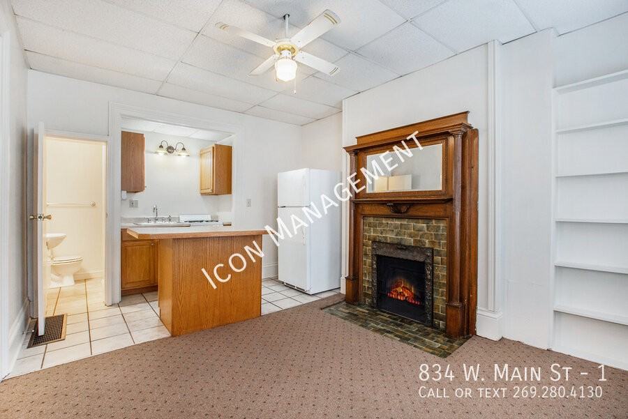 834 W Main St #1 - Photo 6 of 16