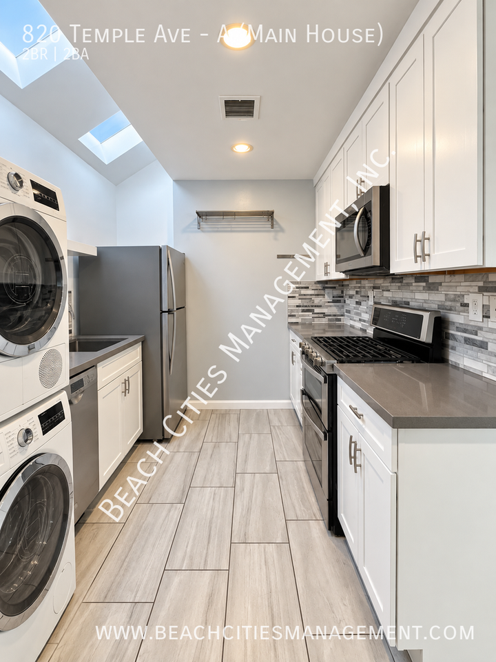 820 Temple Ave - Photo 7 of 29