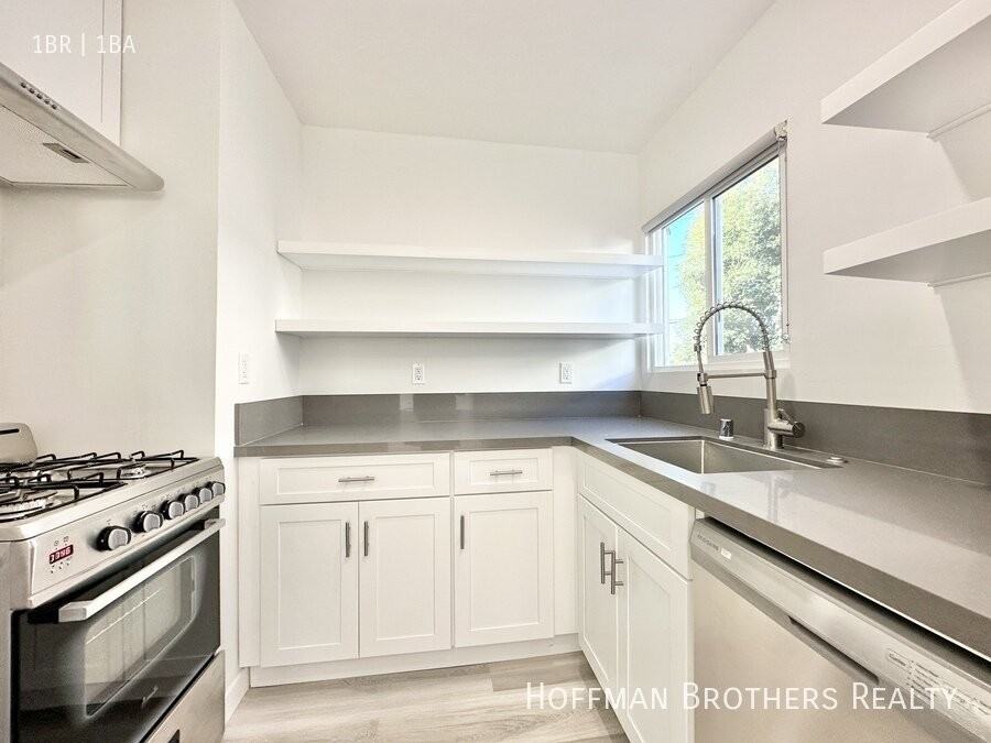 2431 W Avenue 33 #1-2 - Photo 2 of 13