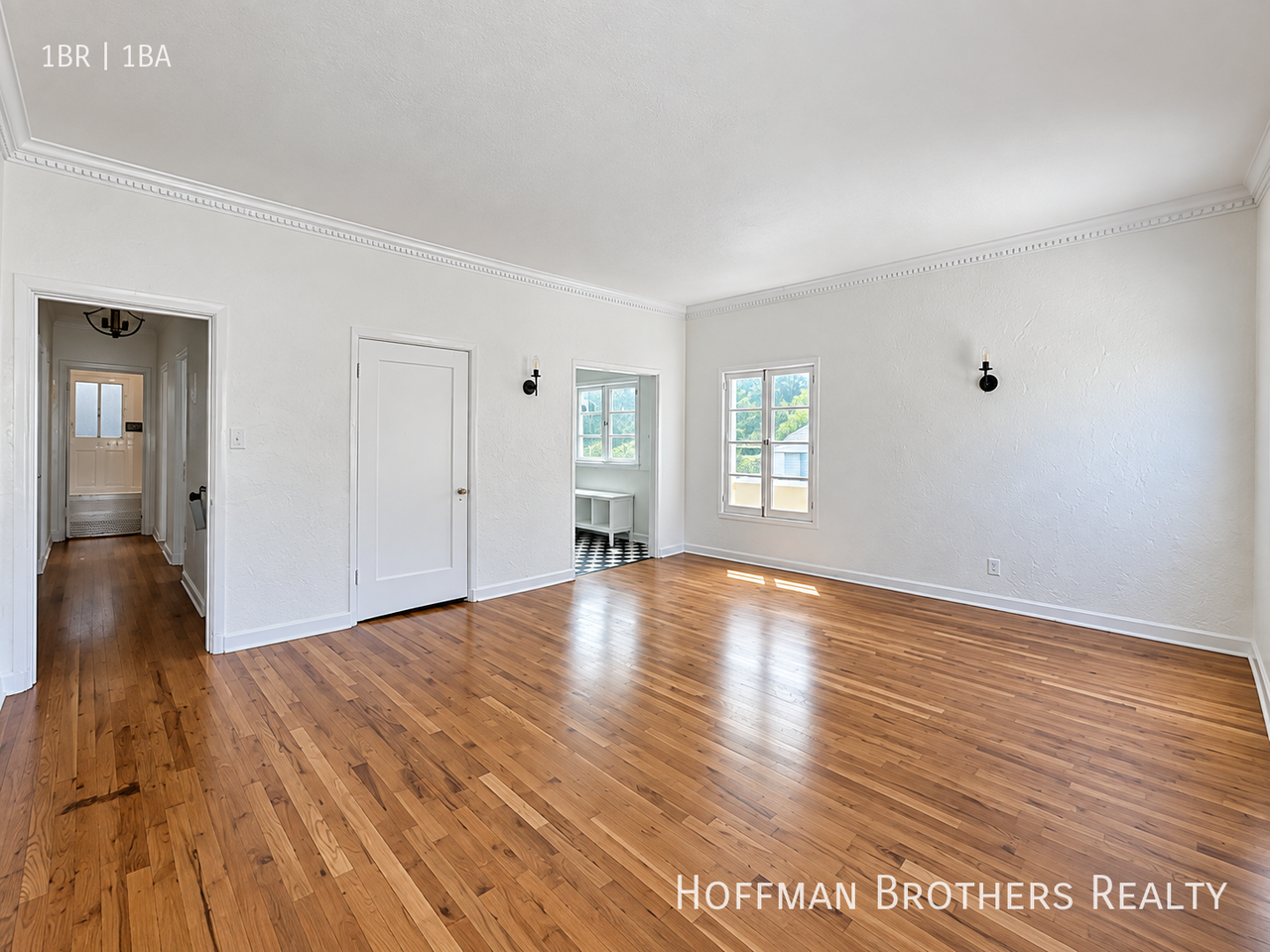 1173 N Ardmore Ave #4 - Photo 5 of 5