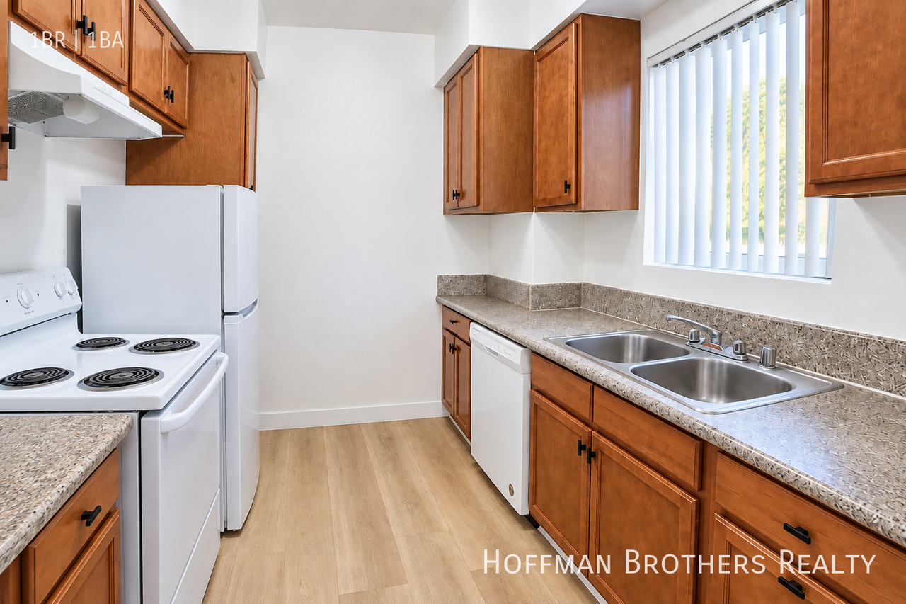 6561 Fulton Ave #4 - Photo 2 of 13