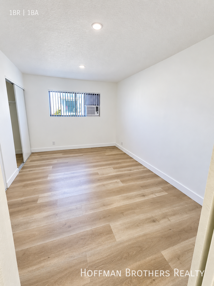 6561 Fulton Ave #4 - Photo 7 of 13
