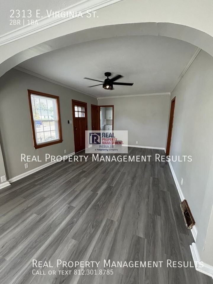2313 E Virginia St - Photo 3 of 14