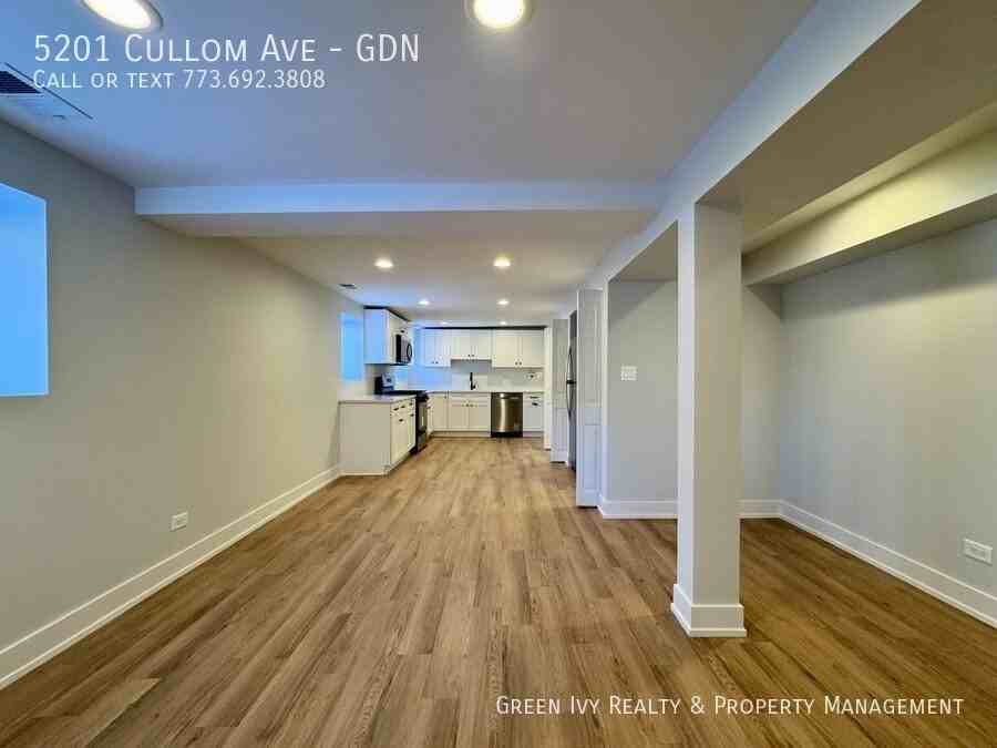 5201 W Cullom Ave #GDN - Photo 3 of 12