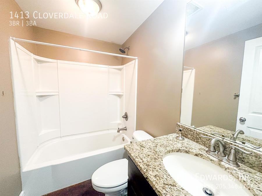1413 Cloverdale Rd - Photo 3 of 13