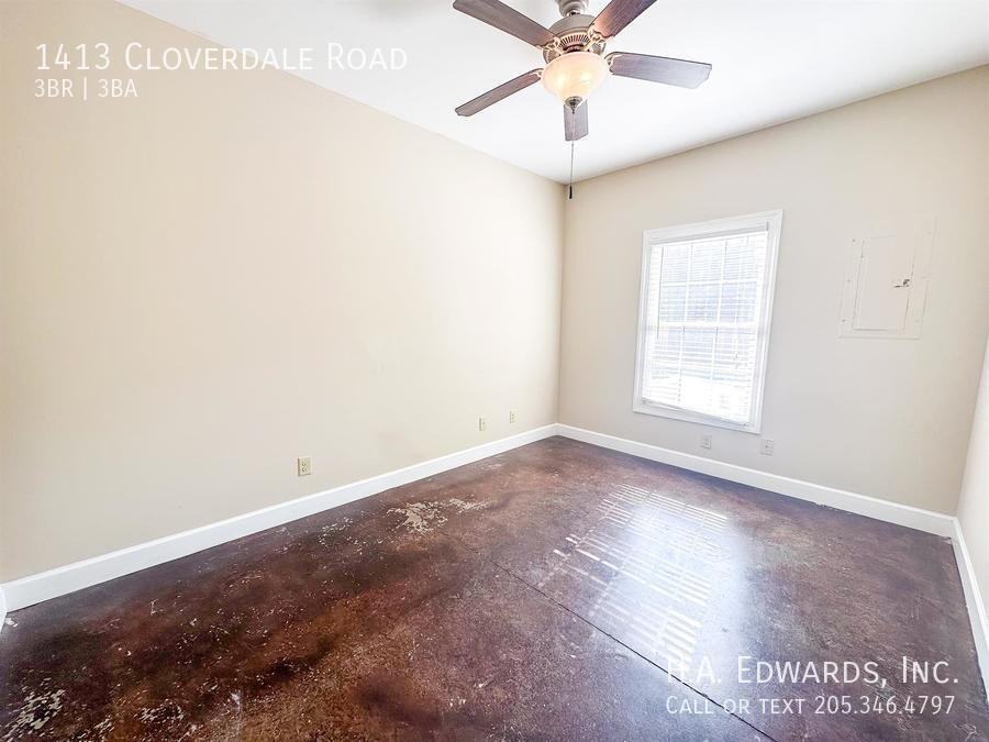 1413 Cloverdale Rd - Photo 6 of 13