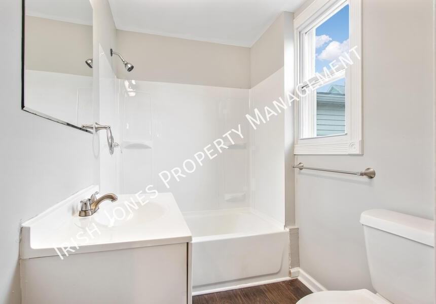 47 Fredro St #2REAR - Photo 5 of 12