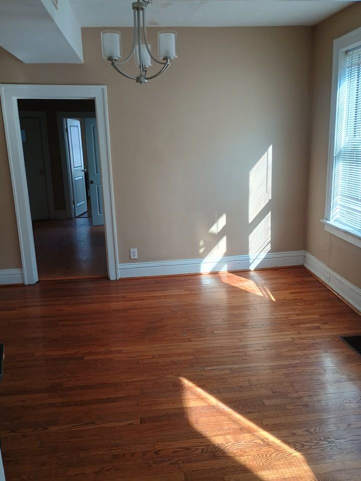 904 Eastgate Ave #2S - Photo 7 of 16