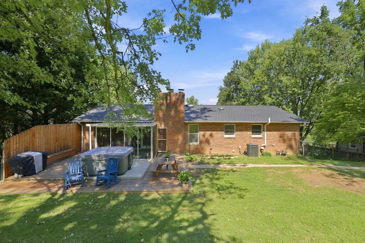 6 Fieldcrest Cir #NA - Photo 6 of 39