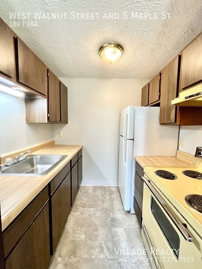 & S MAPLE ST #174 - Photo 2 of 50