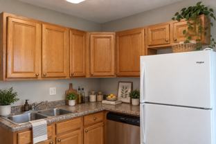312 S Calvert St - Photo 1 of 1