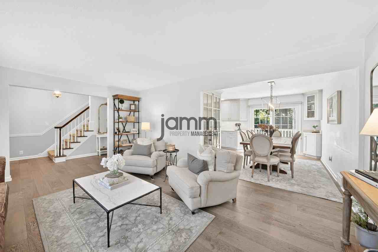 24299 Beech Ln - Photo 6 of 32