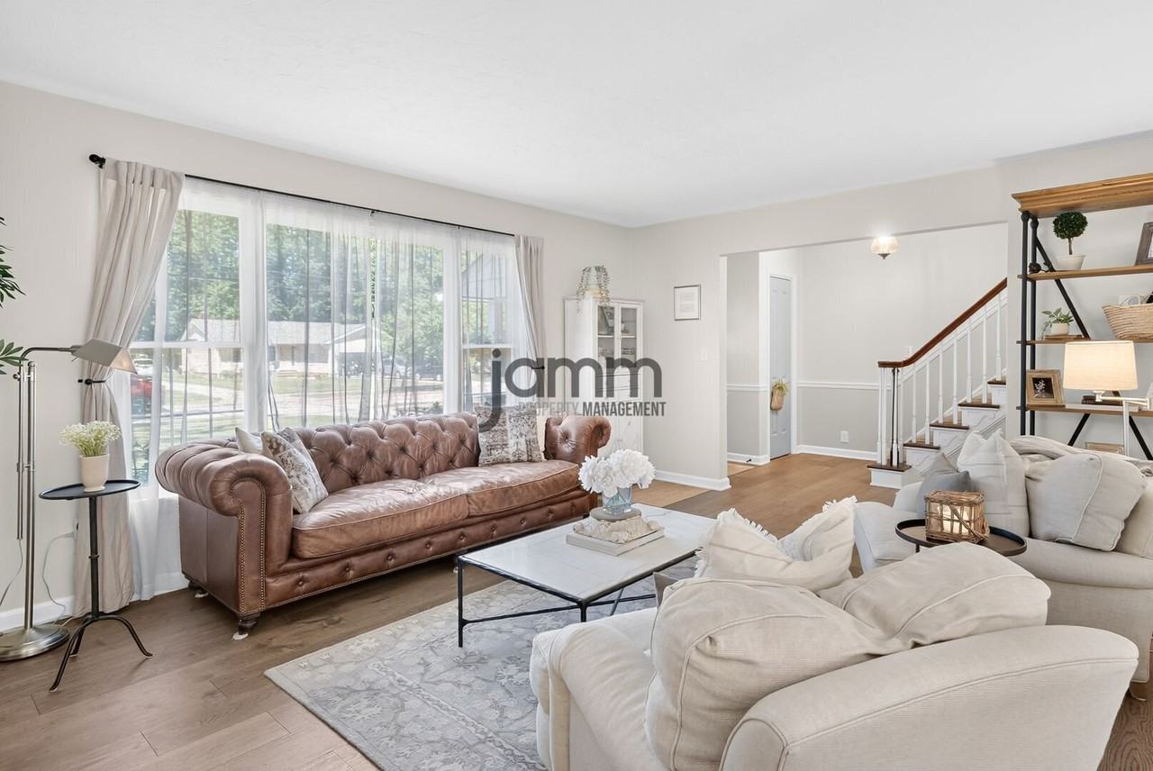 24299 Beech Ln - Photo 7 of 32