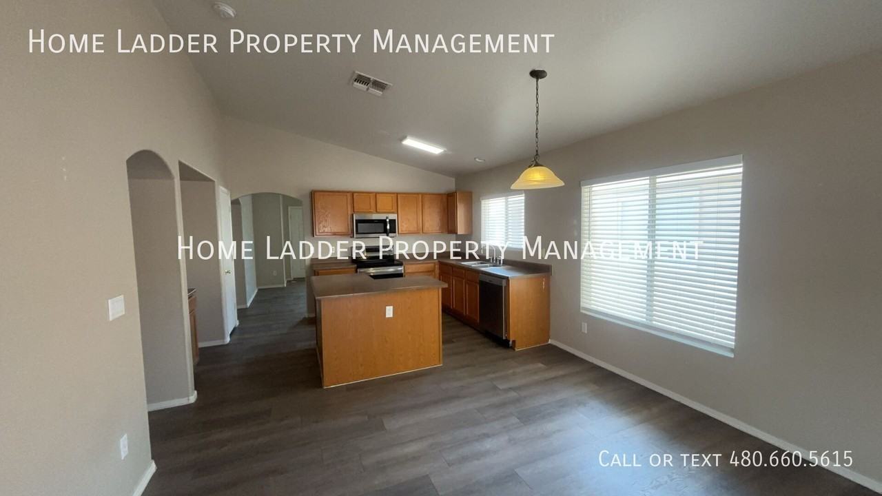 22808 W La Pasada Blvd - Photo 3 of 13