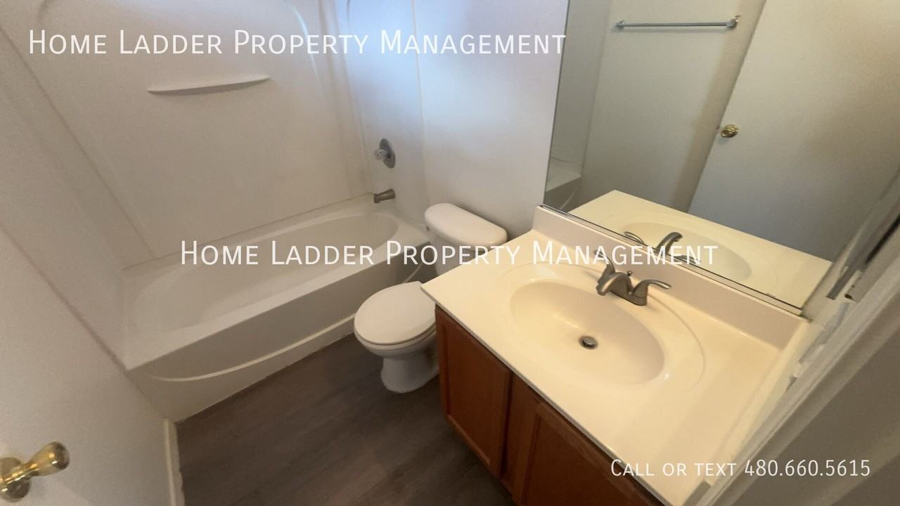 22808 W La Pasada Blvd - Photo 6 of 13