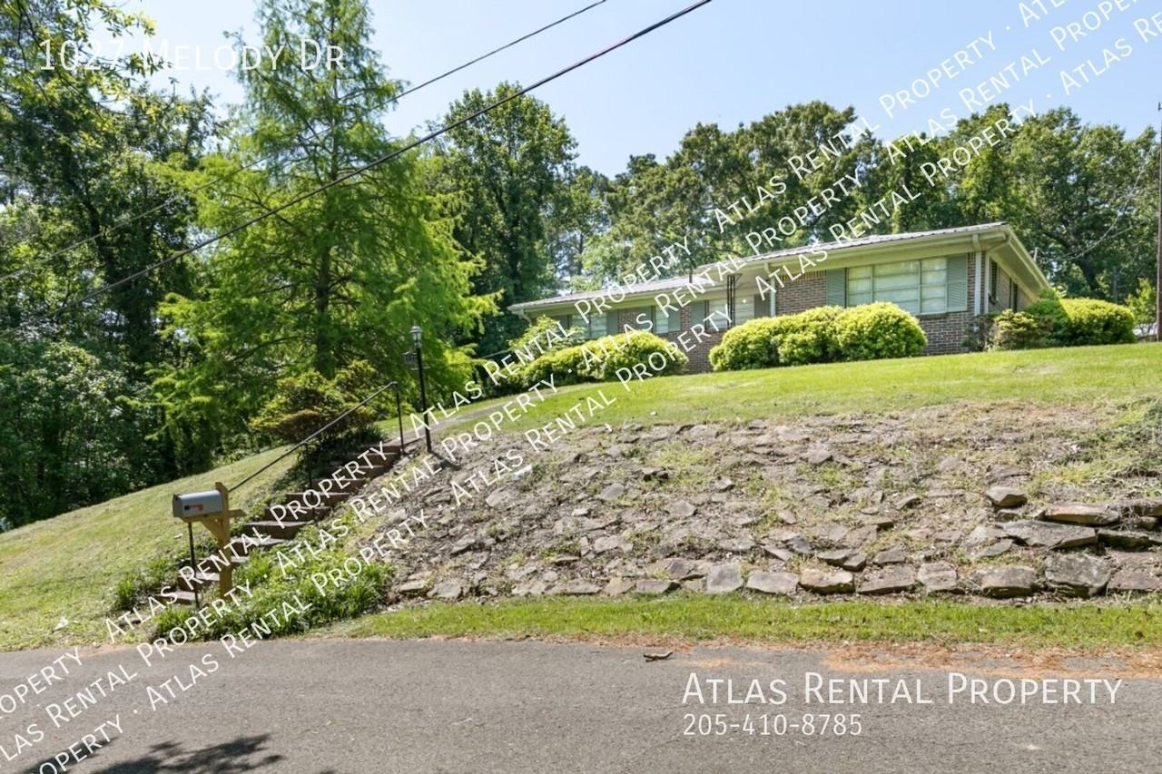 1027 Melody Dr - Photo 2 of 43