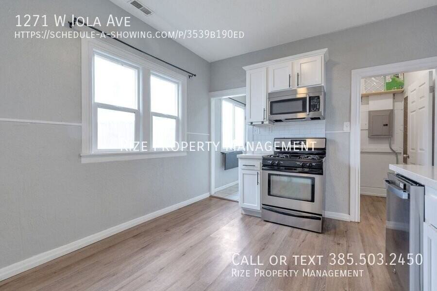 1271 W Iola Ave - Photo 7 of 16