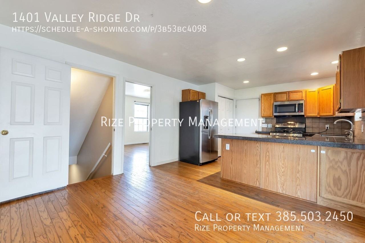 1401 E Valley Ridge Dr - Photo 3 of 26