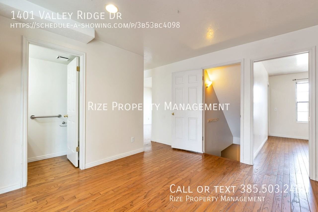 1401 E Valley Ridge Dr - Photo 5 of 26