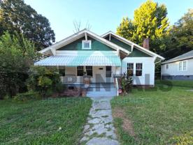 807 Douglas St - Photo 1 of 1